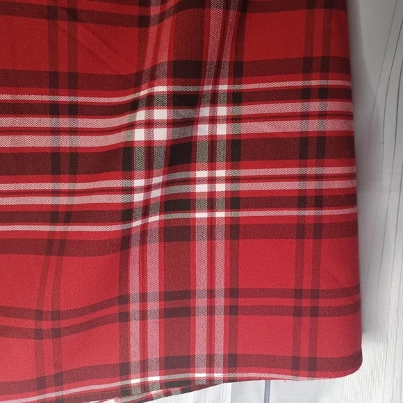 Design Lab Lord & Taylor red plaid 90’s skirt - Picture 2 of 8